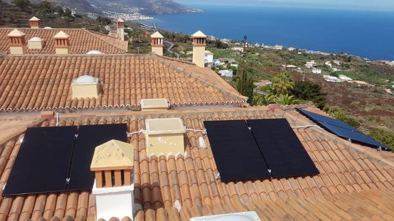 Instalación residencial Solaredge de 2kw y paneles Sunpower Black