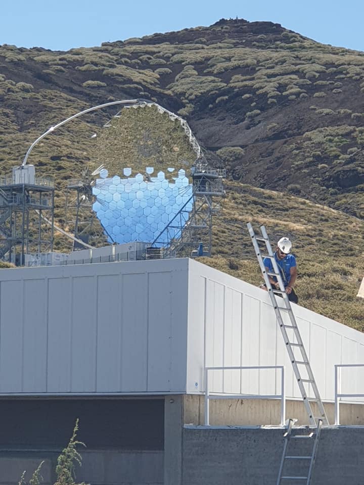 Instalación de autoconsumo conectada a red 70,2kW Instituto de Astrofísica de Canarias